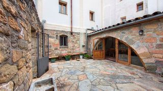 Masia a Cornudella de Montsant