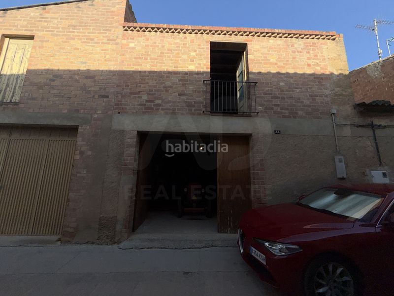 Foto a05510bc-179d-4203-850a-373f731e10de. Casa aparellada a santa anna 44 a Llardecans