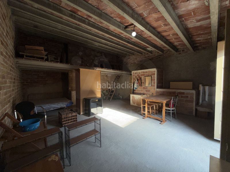 Foto aad523d5-84e3-4f35-937f-541c7b4e680b. Casa aparellada a santa anna 44 a Llardecans