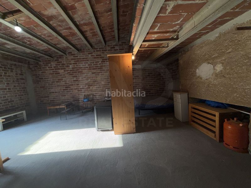 Foto ca24b89c-a6ea-422a-9da6-754dccf0e6ae. Casa aparellada a santa anna 44 a Llardecans