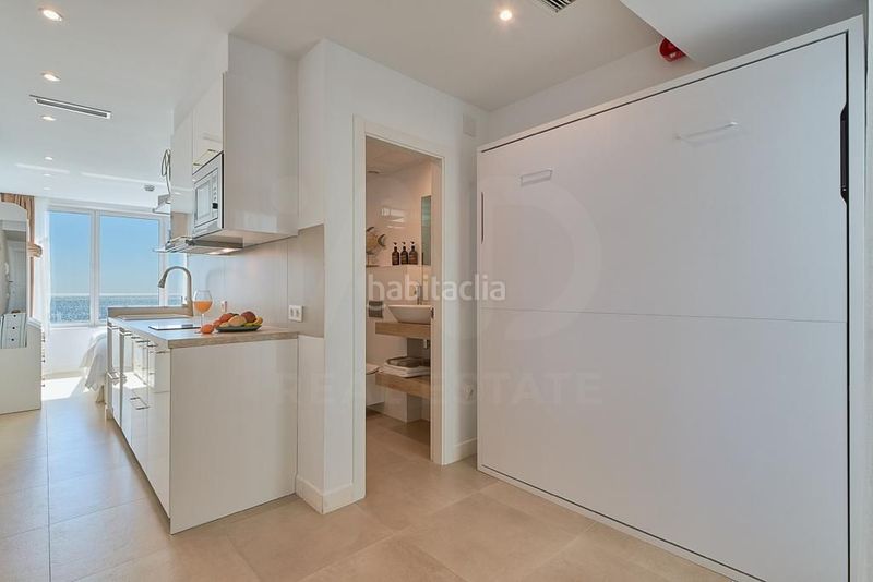Foto fd28d099-cfe4-4859-8638-e02fbf08723b. Edificio en La Malagueta - Monte Sancha Málaga