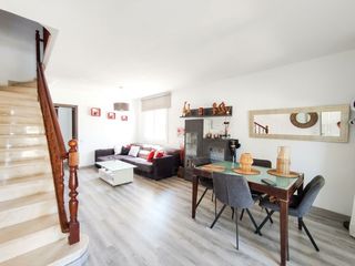 Doppelhaus in El Castell de Cubelles