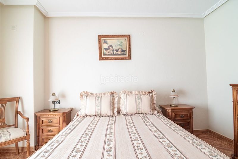 Foto 8a67b341-fe54-4fc5-ad94-f6fd08525c9a. Casa aparellada amb calefacció aparcament a La Murada - Los Vicentes Orihuela