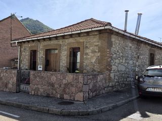 Casa a Cr carmenes (villamanin) 16