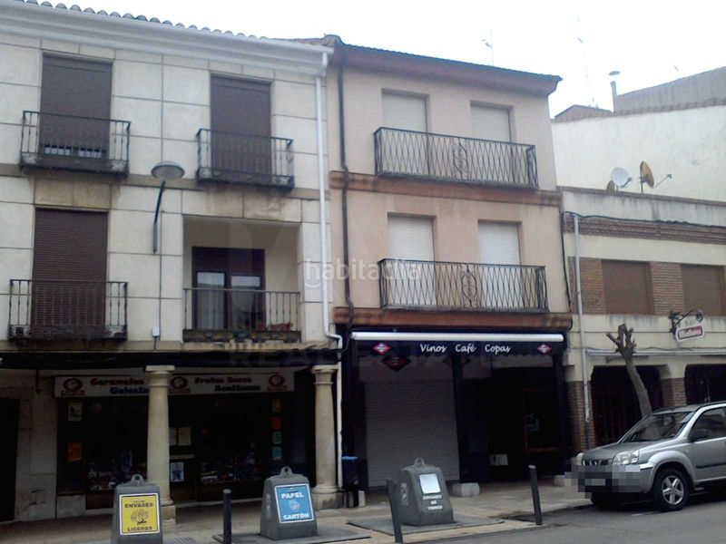 Foto 650808bc-7bf6-40ee-879f-d961ca909238. Edificio in Sahagún