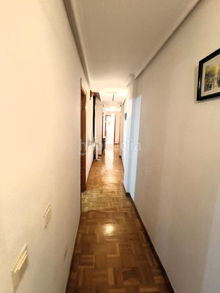 Foto cdfa63fd-5b53-4f4d-bca9-b495f7a25a92. Edificio in Sahagún