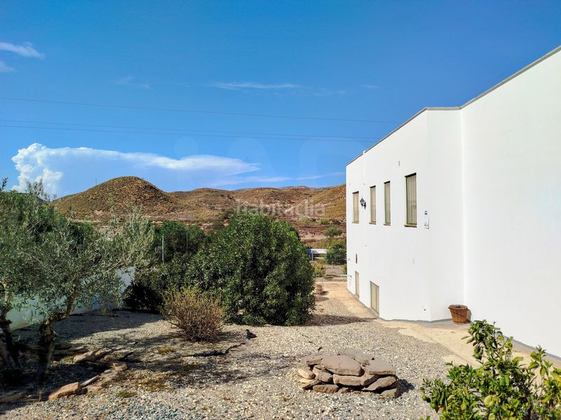 Foto 9f3ba1d8-b7bc-4ddd-bd33-7eec28c2b0c5. Casa amb aparcament piscina a Sorbas