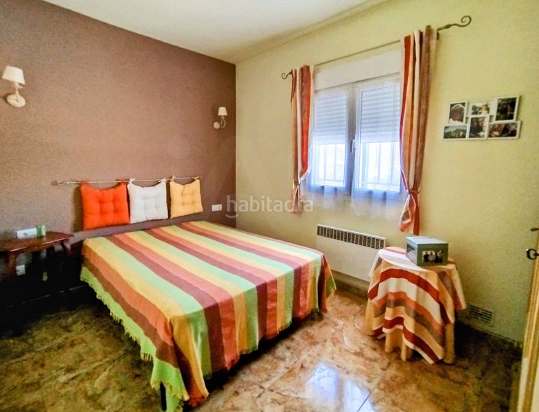 Foto bf13dd61-2d01-4b33-ae54-eb5aef5cf927. Casa amb aparcament piscina a Sorbas