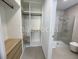 Foto 13174f09-4d43-44c7-afac-bb614f00c4af. Casa aparellada amb calefacció piscina a Almoradí