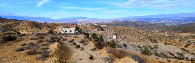 Foto 35a62e38-c306-483d-9d44-6d00856d481f. Casa amb piscina a Tabernas