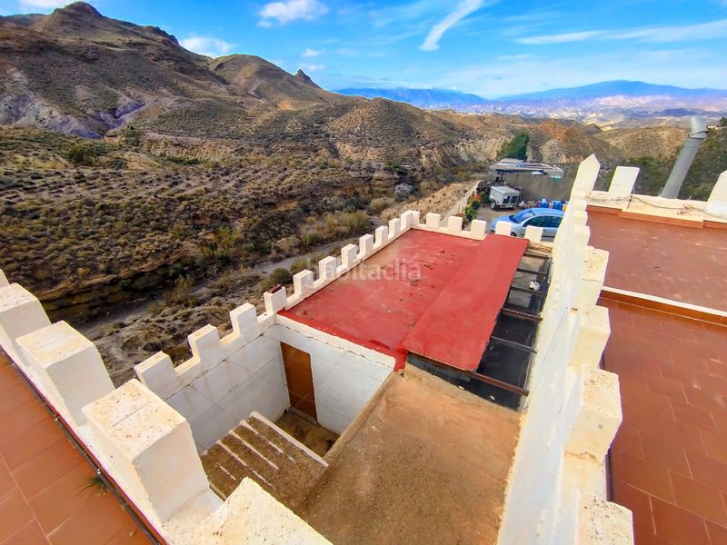 Foto a31dbf1b-f2f0-4640-b0fe-329bf1149f94. Casa amb piscina a Tabernas