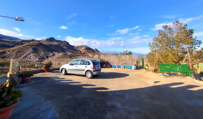 Foto ab15e4b3-ffe8-4ba3-837f-1c668a848c59. Casa amb piscina a Tabernas