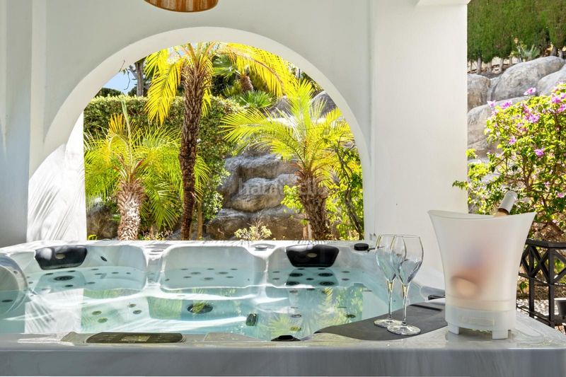 Foto 5373109e-1ca7-4a76-842c-495da1569382. Pis amb calefacció piscina a Río Real Marbella