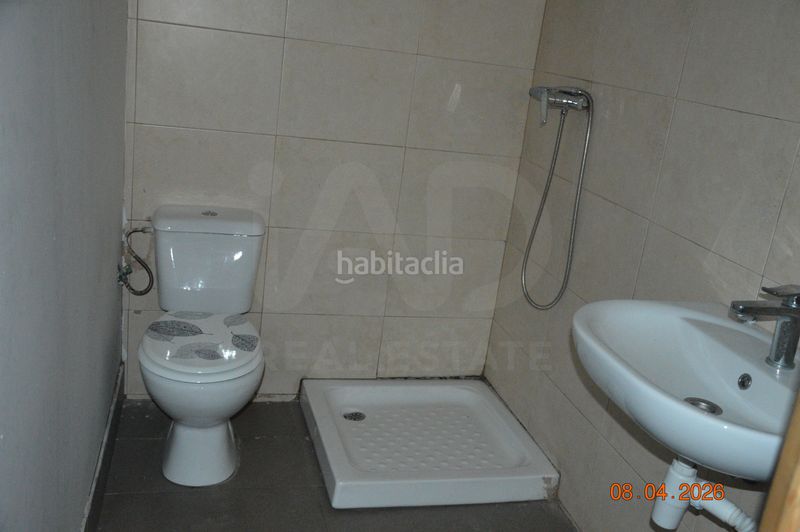 Foto 95b4e8ff-2643-4587-836b-e90c86294816. Local comercial a El Tancat-Mas d´en Gual Vendrell (El)