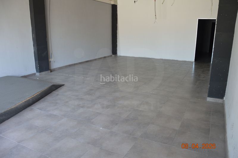Foto e1bc9309-3cf8-42b7-bc07-a6f087147ac8. Local comercial a El Tancat-Mas d´en Gual Vendrell (El)