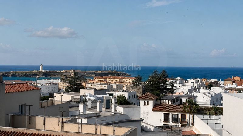 Foto e5b03926-04e9-4160-b3d2-8534333d9649. Àtic amb aparcament a Tarifa ciudad Tarifa
