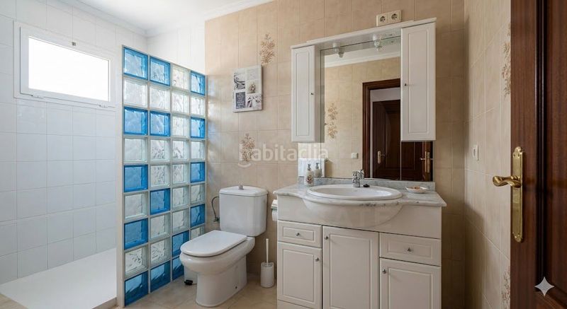 Foto d212ca88-3671-401b-8621-5a0b42fb174d. Casa aparellada a Teba