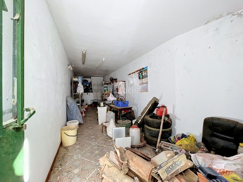 Foto f294bfb7-2c47-460d-a9da-4f460f9960c2. Casa aparellada a Teba