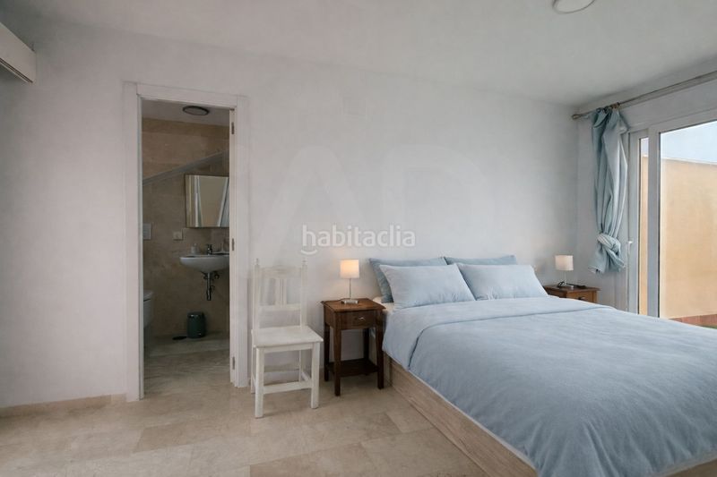 Foto d0707435-90a2-43bf-aeda-53d954df4978. Àtic amb aparcament piscina a Tarifa ciudad Tarifa