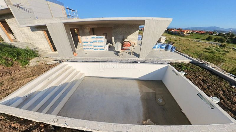 Foto b9b31ba3-a202-40cc-b0f1-83f62ab551c0. Casa amb calefacció aparcament piscina a Suances