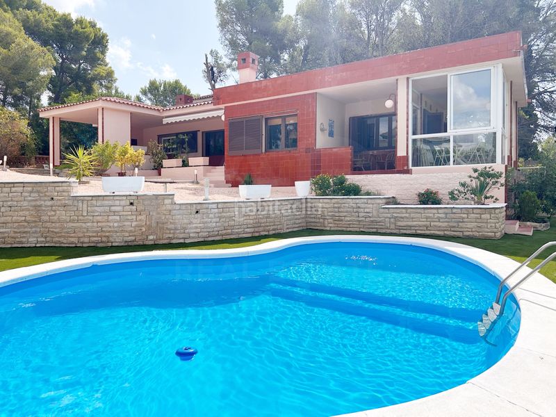 Foto 40762704-d382-4eed-b9ea-3480dcf4f2e2. Casa amb calefacció piscina a Catllar (El)