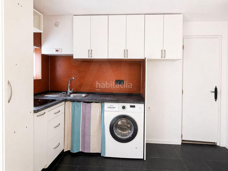 Foto 40dbc1e6-07a0-4b71-b209-445a871fcf13. Local comercial a calle daniel de castelao 8 8 a Pasaia