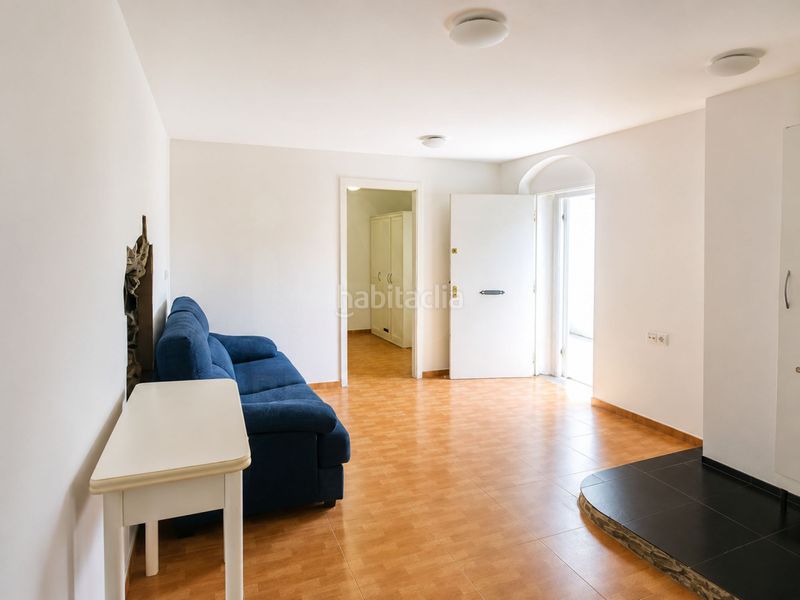 Foto b4c55618-1be0-4aba-854a-c992afc9204a. Local comercial a calle daniel de castelao 8 8 a Pasaia