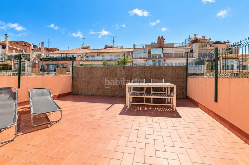 Foto d3ab869b-c372-4d40-a7ea-fede340ee28c. Àtic a carrer de rocafort 44 a Sant Antoni Barcelona