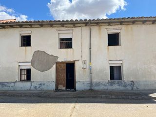 Masia a Cubillas de los Oteros