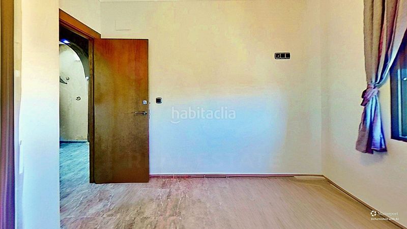 Foto 62e0bbcb-1c7b-44e2-880d-685997894b9d. Chalet en Cox