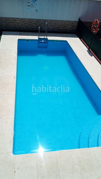 Foto 861b82dc-48af-4ca8-a760-efb23ca0616e. Pis amb piscina a Barbate Barbate
