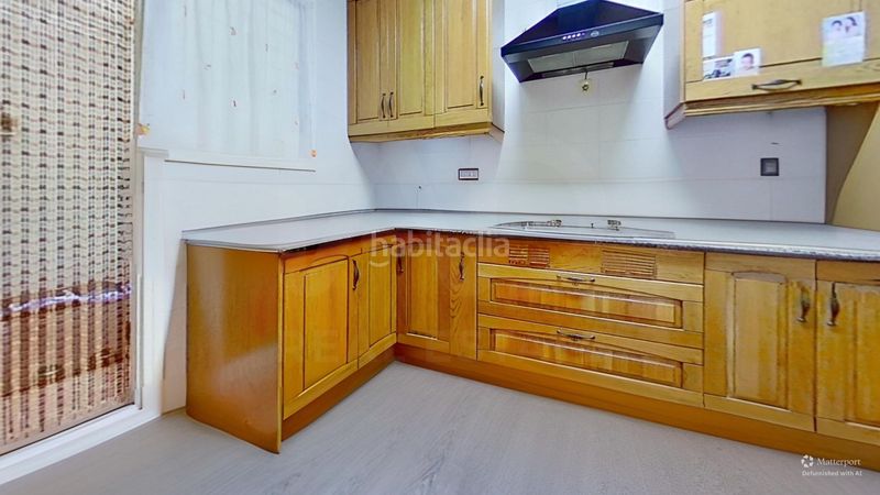 Foto b583f04e-1037-4b37-b73f-a15633a959ed. Casa aparellada amb calefacció aparcament a El Tancat-Mas d´en Gual Vendrell (El)