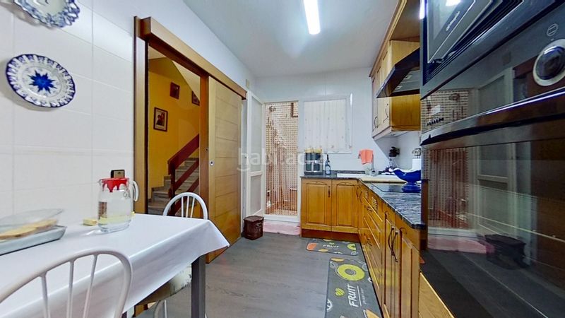 Foto f46f6235-81ad-4751-982f-b1e6c056c256. Casa aparellada amb calefacció aparcament a El Tancat-Mas d´en Gual Vendrell (El)