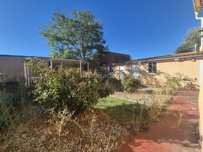 Foto fbcc9f16-ba1e-4d05-9c75-78918b8b285a. Bauernhof mit heizung parking pool in Salmoral