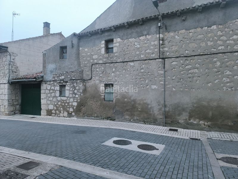 Foto 33eebb2c-34b5-46a9-b65e-ce6a71c0dcf7. Masia amb aparcament a Villanubla