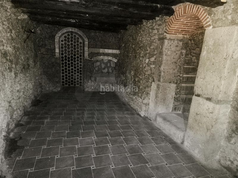 Foto a53f5641-b1b5-402a-ad71-46a10d92ba10. Masia amb aparcament a Villanubla