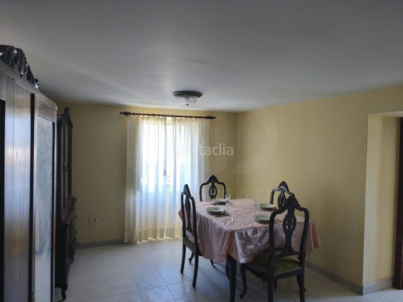 Foto 12b6f661-8705-47ce-a8f2-301918d1c9b8. Casa aparellada a Neda