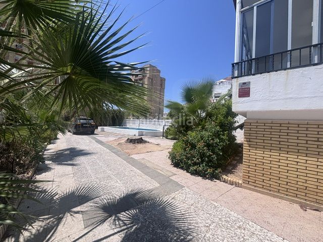 Foto 63b4a9c8-7684-43f8-bd23-fb2cbda46127. Chalet mit pool in La Antilla