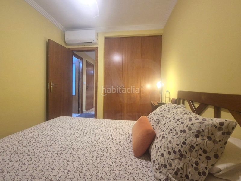 Foto 7cccdd44-0805-4f76-9e01-8dd7a8050937. Doppelhaus mit heizung parking in Pego