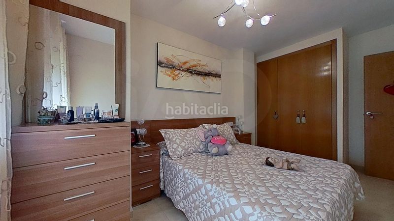 Foto 048abf83-15ad-44a7-a969-33a3b820deb4. Casa aparellada amb calefacció aparcament a Costur