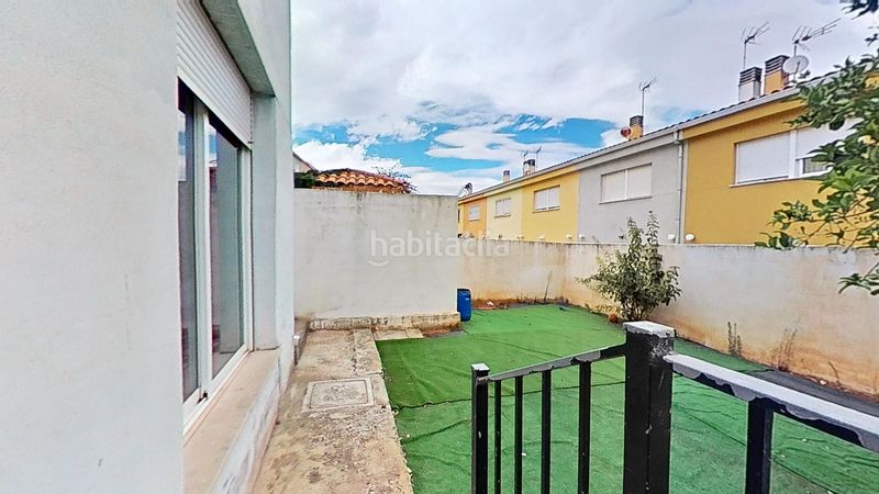 Foto 11c9eabc-04b4-4d0e-bca8-6533ebd5f935. Casa aparellada amb calefacció aparcament a Costur