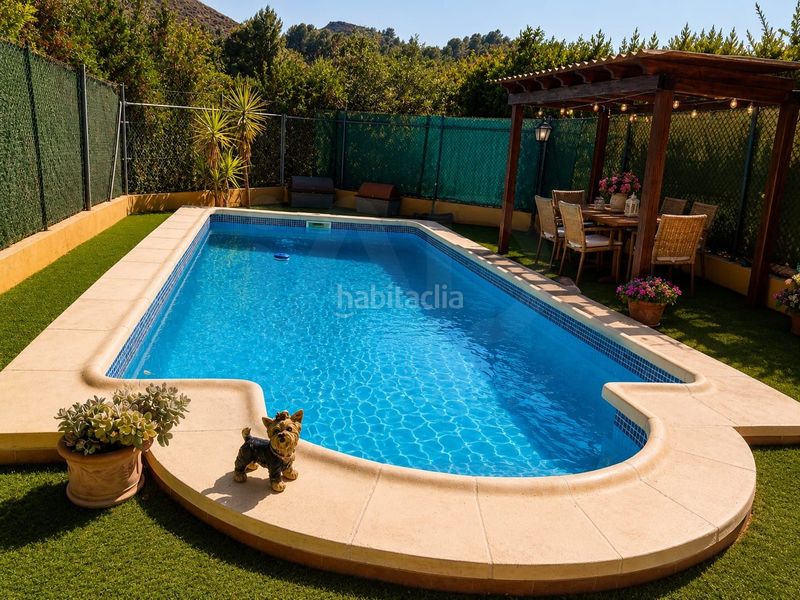 Foto e32a1882-0d81-4555-b4e0-79cd146ad259. Casa amb piscina a Cehegín