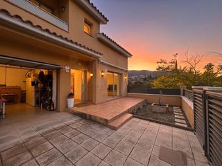 Maison jumelée à Montmell (El)