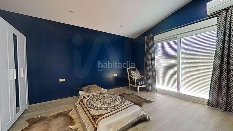 Foto e57b3e57-fb0a-4caf-a8fc-97509e409f0a. Chalet en Borriol
