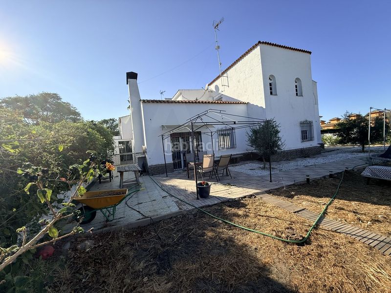 Foto a21c6466-b06f-4188-a7de-960e7e48c6f6. Xalet amb calefacció a Lepe