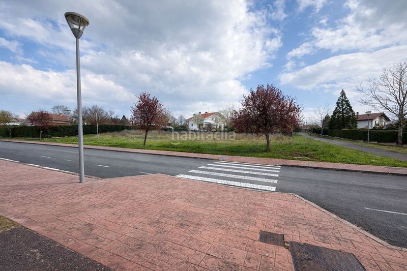 Foto 5115b5a1-4a39-47fb-98a4-b187b2b0af4e. Terreny residencial a Zona Rural Este Vitoria - Gasteiz