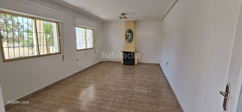 Foto 0b5f17b0-8f0c-44cb-9525-ee8deec5ef8f. Masia a Abanilla