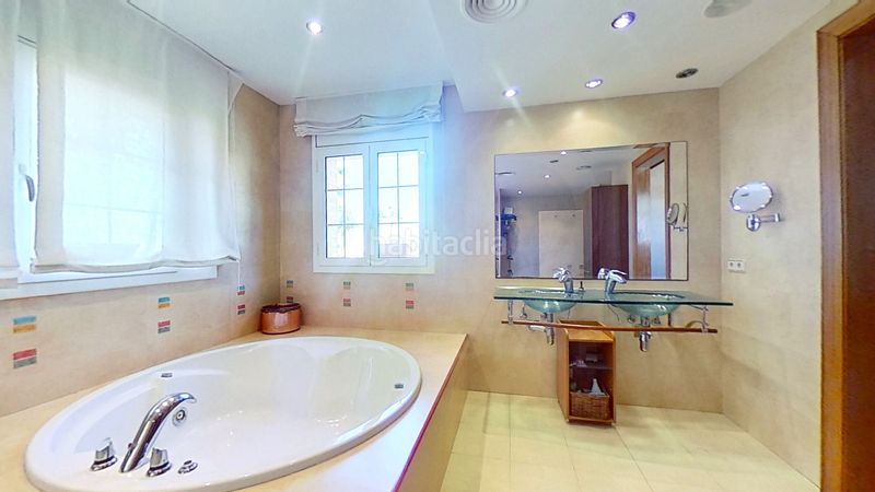Foto 09779122-6b07-4c92-94b8-e55cd0c8f5a6. Chalet in carrer de salvador dalí 15 in Covamar Salou