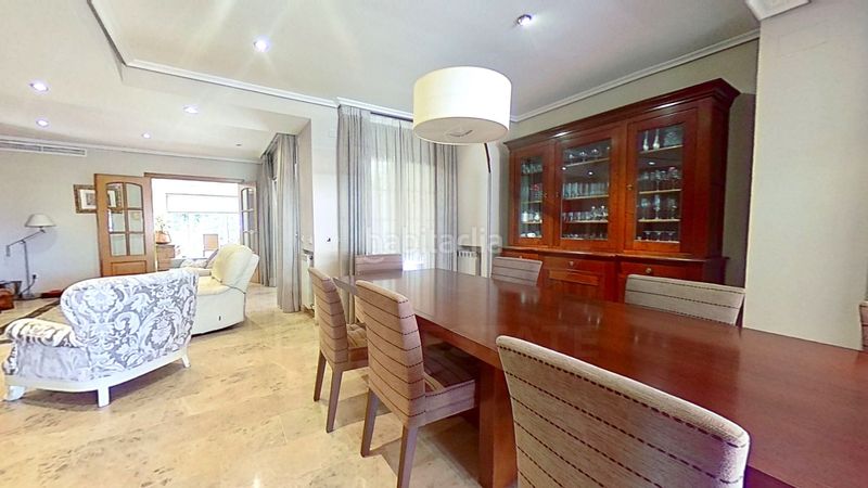 Foto b8ae2ad1-b41a-45d1-a315-4d553b8e6b34. Chalet in carrer de salvador dalí 15 in Covamar Salou