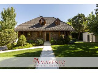 Chalet  Puente de los viveros. Chalet unifamiliar en venta en los berrocales del jarama